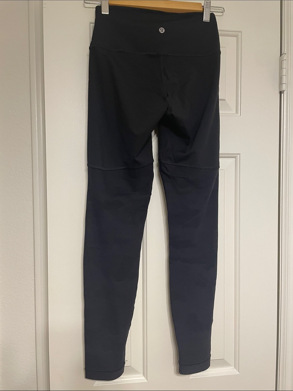 LULULEMON athletica Women Black High-Waist Performance Leggings mesh pattern S 6